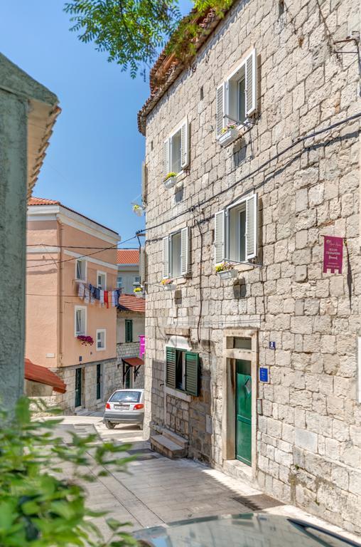 Split Suites - Center Rooms Olga i Petra Exteriör bild