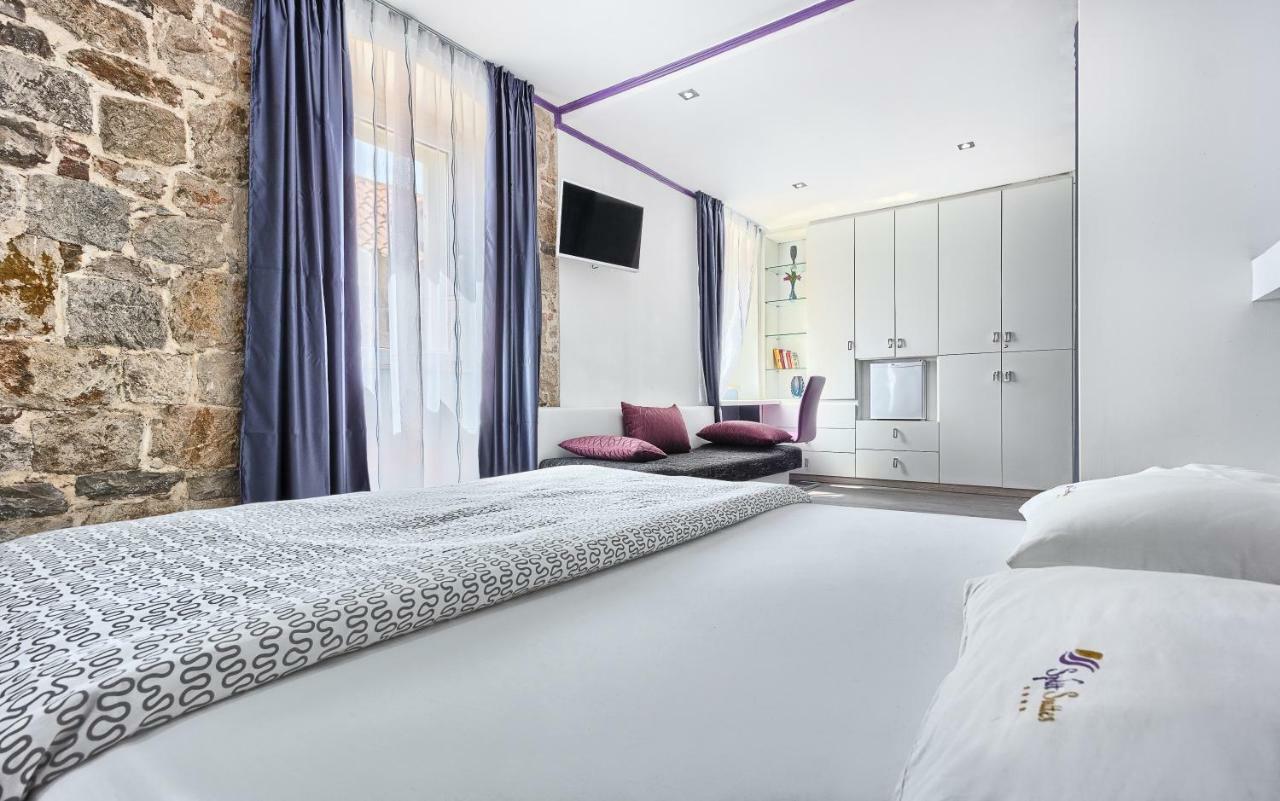 Split Suites - Center Rooms Olga i Petra Exteriör bild