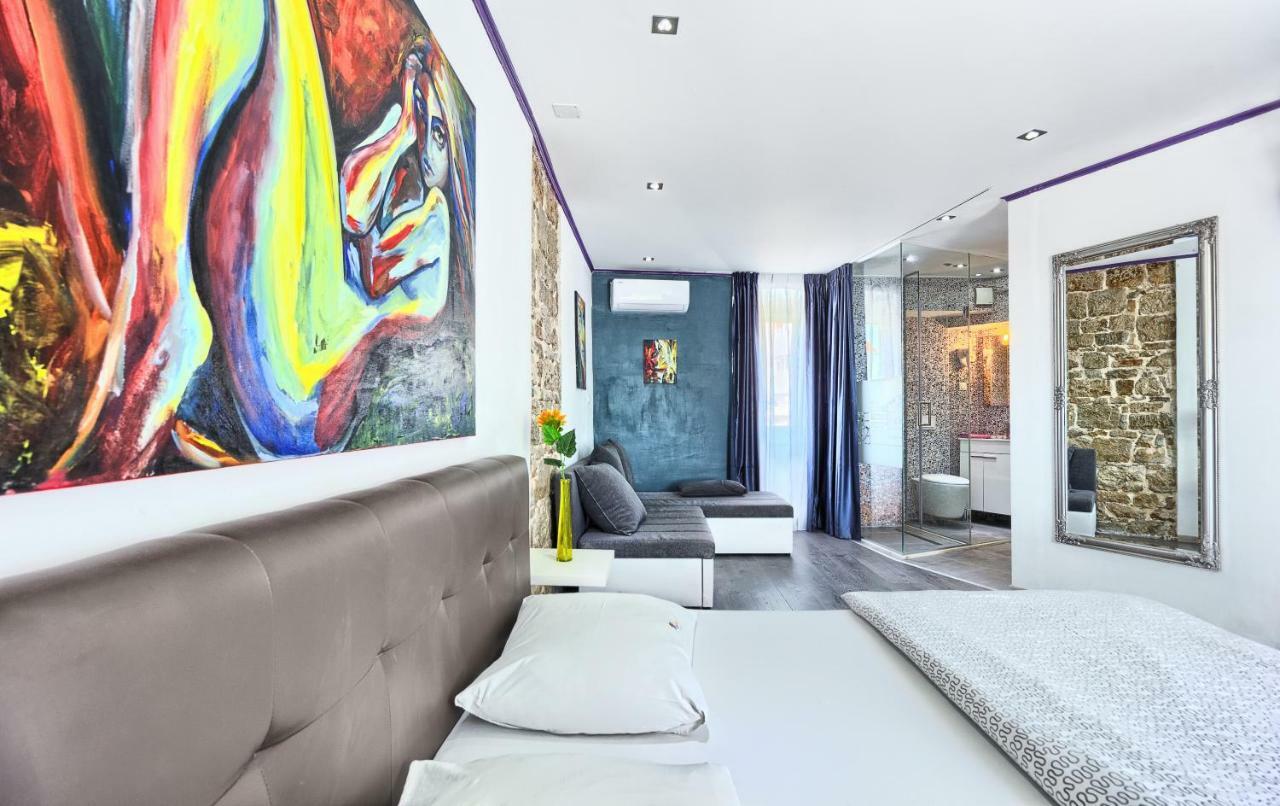 Split Suites - Center Rooms Olga i Petra Exteriör bild